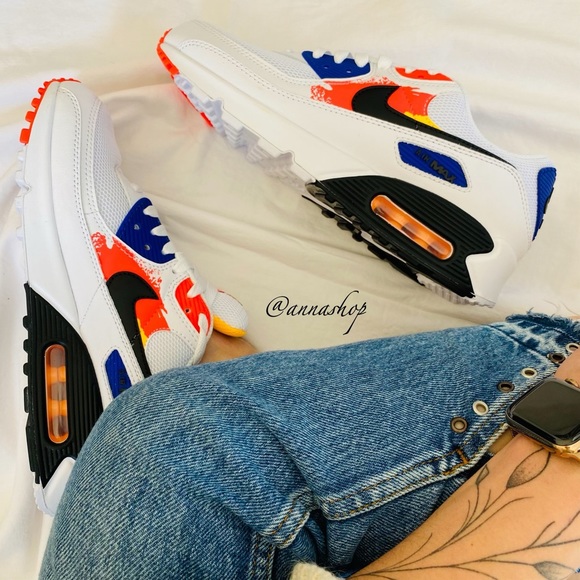 Nike Shoes - NWT Nike Air Max 90